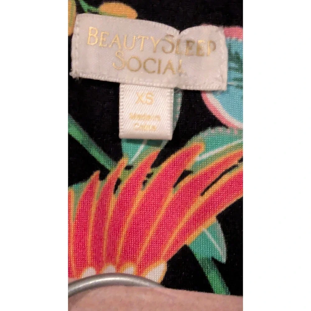 BeautySleep Social Pajama Set XS Black Tropical Crane Print Pink Trim Loungewear